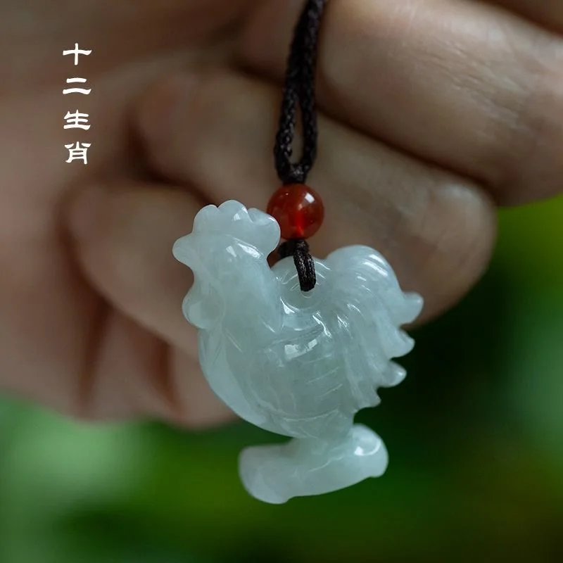 Women'S Fashion Jewellery - Natural Esmeralda Chinês Tridimensional Zodíaco Colar